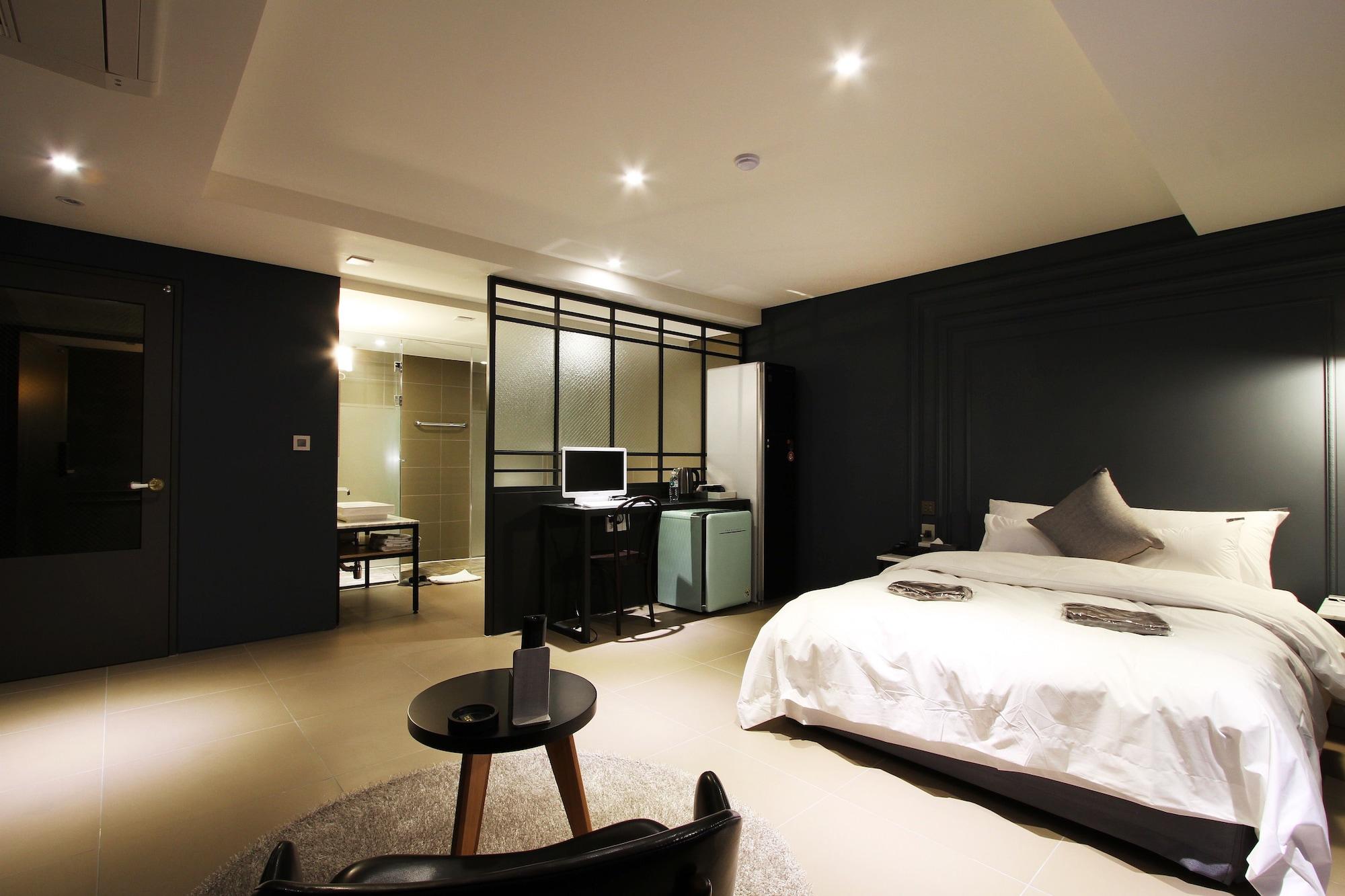 Sr Design Hotel Yongin Exterior photo